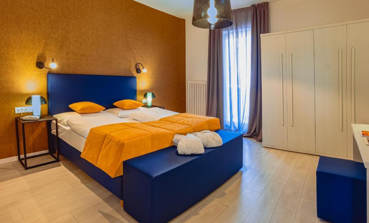 Schlosshof Charme Resort - Hotel & Camping Lana Ngoại thất bức ảnh